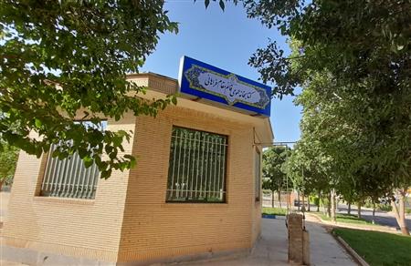 نمای بیرونی کتابخانه